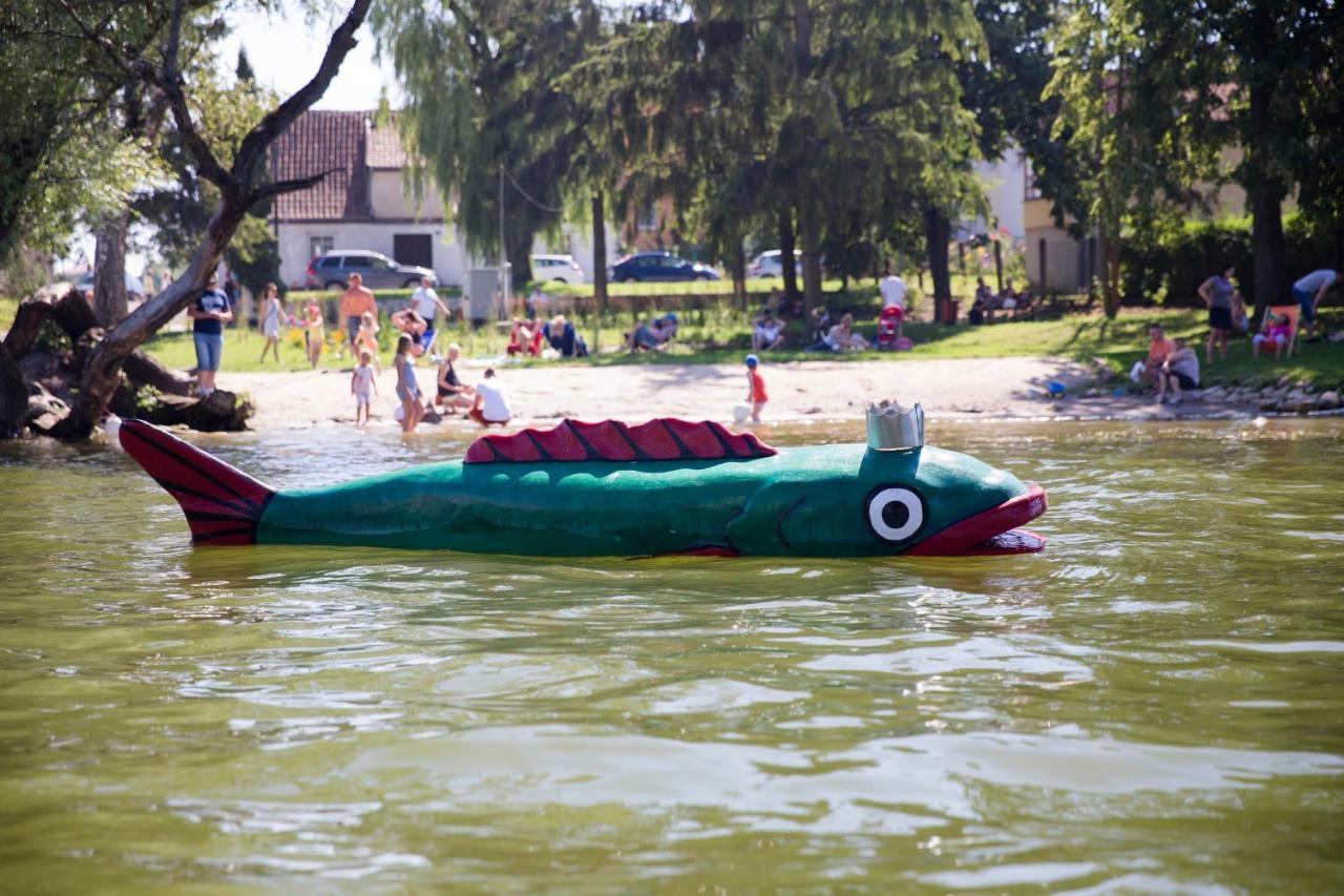 مبيت وإفطار Mikołajki Ach Mazury المظهر الخارجي الصورة